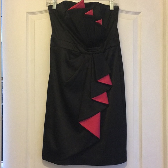 White House Black Market Dresses & Skirts - White House / Black Market cocktail dress